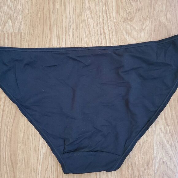 Lively All-Day Bikini size Large in Black - Picture 9 of 12